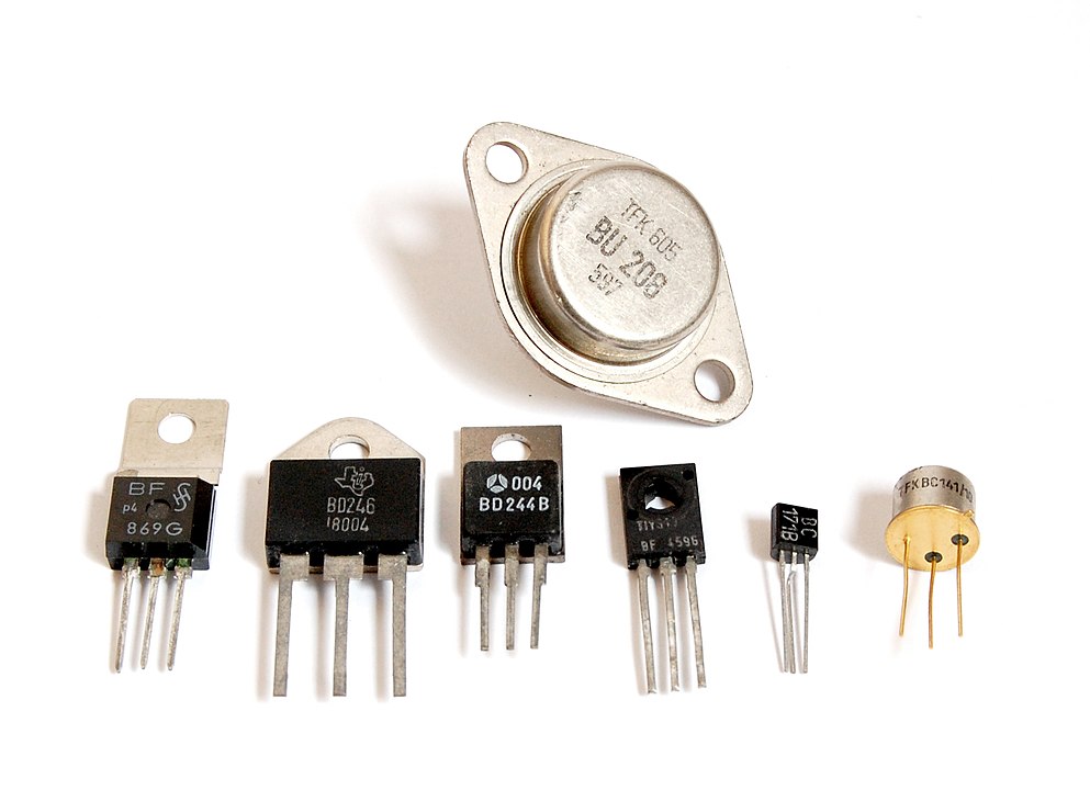 ../_images/transistor.jpeg