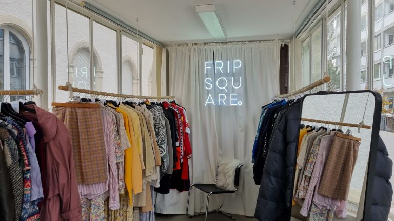 interieur de fripsquare